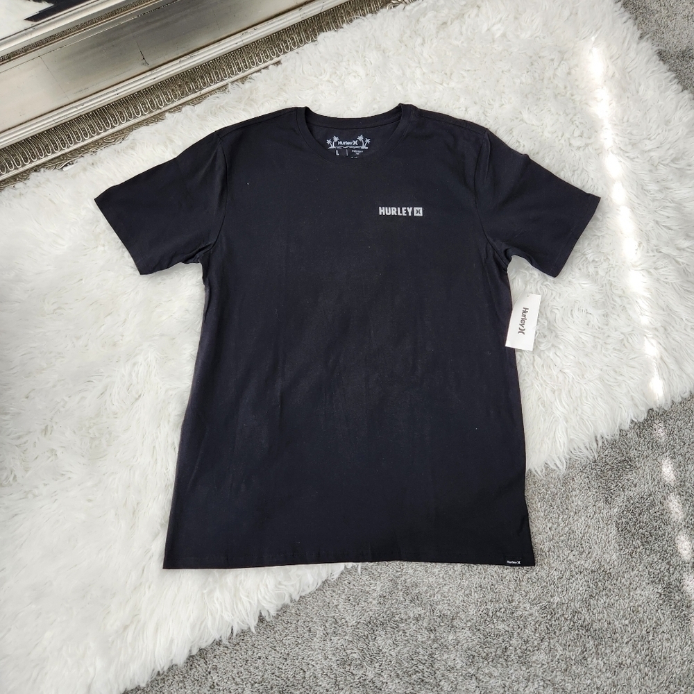 Hurley Everyday Tee UltraSoft Four Corners. Size Large. New.